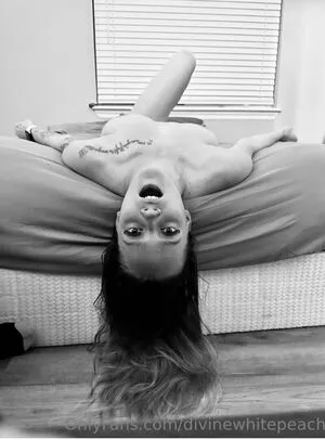 Divinewhitepeach OnlyFans Leaked Free Thumbnail Picture - #UsCD8ZHXVl