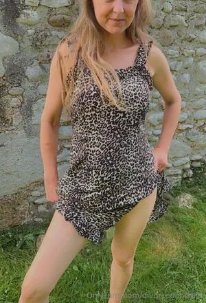 Divorcedhotwife OnlyFans Leaked Free Thumbnail Picture - #YAT2DYoRkl