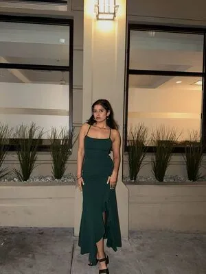 Divya Gupta OnlyFans Leaked Free Thumbnail Picture - #7Y4LvIsYAt