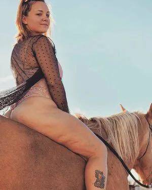 Dixie Ann OnlyFans Leaked Free Thumbnail Picture - #yuDSxeN9Tr