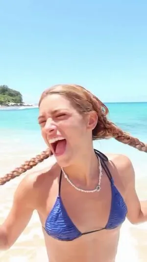 Dixie D 039 Amelio OnlyFans Leaked Free Thumbnail Picture - #9z9eGj7QzX