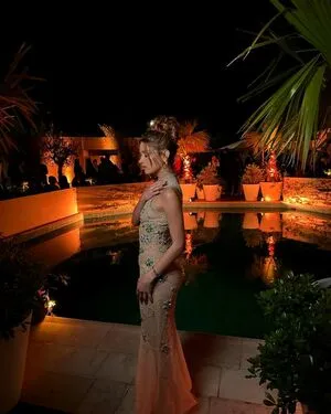 Dixie D Amelio OnlyFans Leaked Free Thumbnail Picture - #1R1p5TqVma