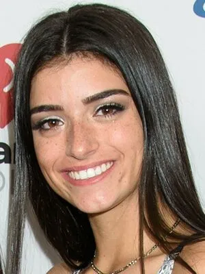 Dixiedamelio OnlyFans Leaked Free Thumbnail Picture - #vmBwfhOWYC