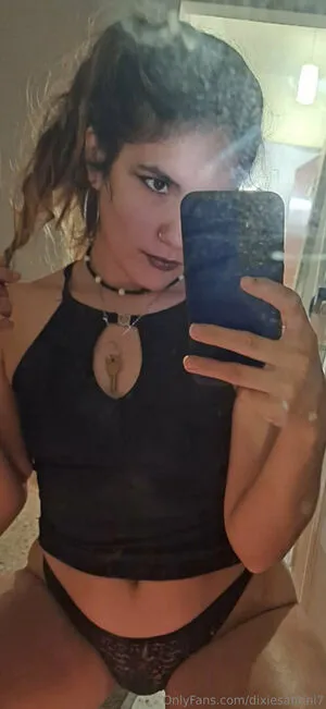 Dixiesantini7 OnlyFans Leaked Free Thumbnail Picture - #pH0Ve2l1gP