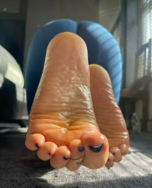 Dixiesjewelsfree OnlyFans Leaked Free Thumbnail Picture - #4VPbKQed85