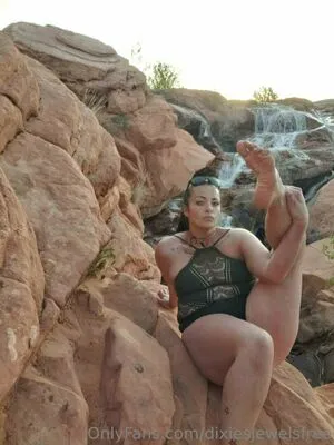 Dixiesjewelsfree OnlyFans Leaked Free Thumbnail Picture - #5aLdjuKhUs