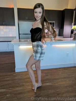 Dizzydaily OnlyFans Leaked Free Thumbnail Picture - #0VIVzcs5FM