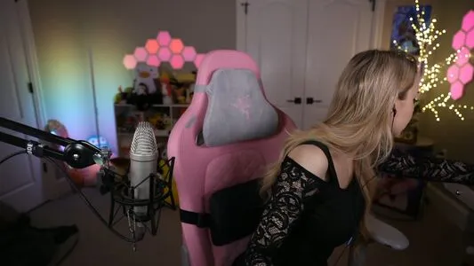 Dizzykitten OnlyFans Leaked Free Thumbnail Picture - #1kzLiSUzDk