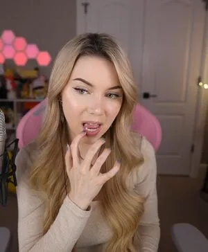 Dizzykitten OnlyFans Leaked Free Thumbnail Picture - #3BTiXFgxF2