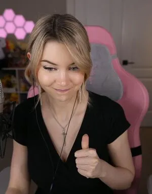 Dizzykitten OnlyFans Leaked Free Thumbnail Picture - #64dubzyF0u