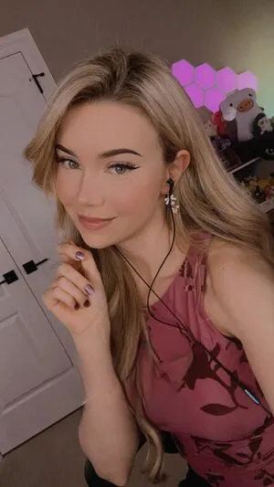 Dizzykitten OnlyFans Leaked Free Thumbnail Picture - #6msT4BImR6