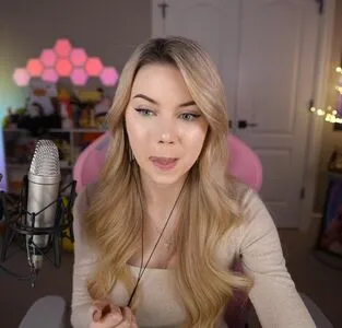 Dizzykitten OnlyFans Leaked Free Thumbnail Picture - #Amf7xBI0vD