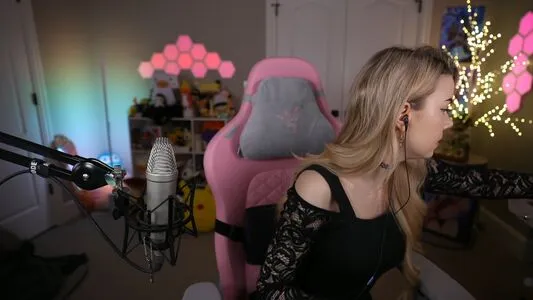Dizzykitten OnlyFans Leaked Free Thumbnail Picture - #D9Xk0rb8U0