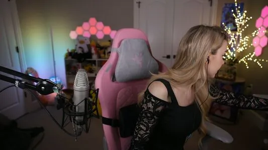 Dizzykitten OnlyFans Leaked Free Thumbnail Picture - #FIAArtO9wP