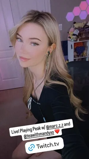 Dizzykitten OnlyFans Leaked Free Thumbnail Picture - #IS2LqpXsh1