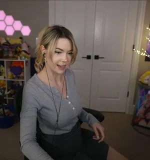 Dizzykitten OnlyFans Leaked Free Thumbnail Picture - #PTex3KzN1y