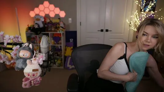 Dizzykitten OnlyFans Leaked Free Thumbnail Picture - #Q6IJ1VHHLz
