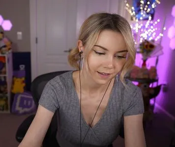 Dizzykitten OnlyFans Leaked Free Thumbnail Picture - #XG8zVoKvuy