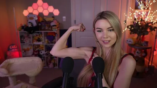 Dizzykitten OnlyFans Leaked Free Thumbnail Picture - #ginUg14C5m