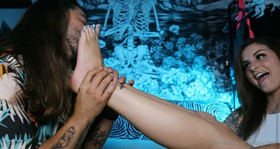 Dizzyofficial OnlyFans Leaked Free Thumbnail Picture - #o1gVkwhFoy