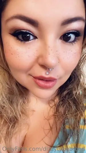 Dizzytypebroad OnlyFans Leaked Free Thumbnail Picture - #bckMzoAFYg