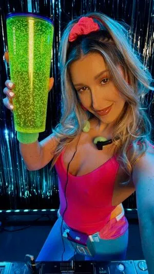 Djmissshelton OnlyFans Leaked Free Thumbnail Picture - #5DXHLvzIiL