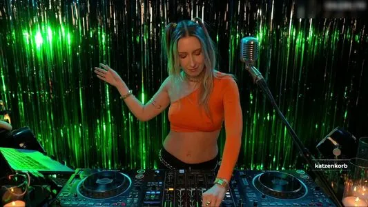 Djmissshelton OnlyFans Leaked Free Thumbnail Picture - #6bHm96qh0R