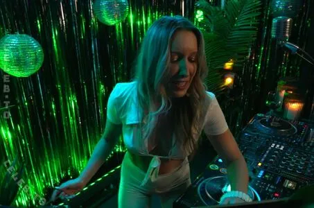 Djmissshelton OnlyFans Leaked Free Thumbnail Picture - #CCdubDTzet