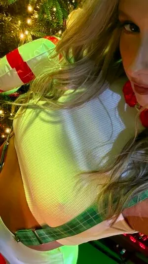 Djmissshelton OnlyFans Leaked Free Thumbnail Picture - #ElQsJ4LOro