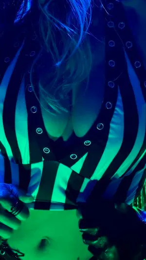 Djmissshelton OnlyFans Leaked Free Thumbnail Picture - #xjQJ2jeDrw