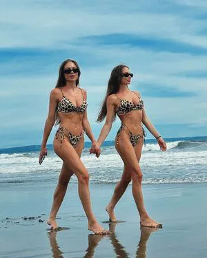 Djtwins Official OnlyFans Leaked Free Thumbnail Picture - #1lBnKNHlc8