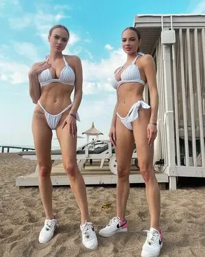 Djtwins Official OnlyFans Leaked Free Thumbnail Picture - #6bdwIsODrT