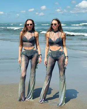 Djtwins Official OnlyFans Leaked Free Thumbnail Picture - #gzNVKROiWV