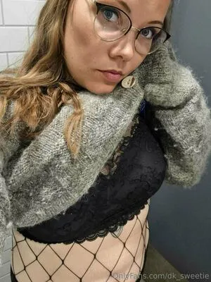 Dk Sweetie OnlyFans Leaked Free Thumbnail Picture - #N4J5uBHxmg