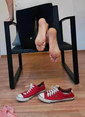 Dmndfeetexc OnlyFans Leaked Free Thumbnail Picture - #bLKul3xqAu