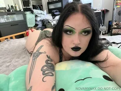 Doberminx OnlyFans Leaked Free Thumbnail Picture - #k1Xq0rj8EN