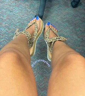 Docstinkyfeet OnlyFans Leaked Free Thumbnail Picture - #RUbmhKKbdu