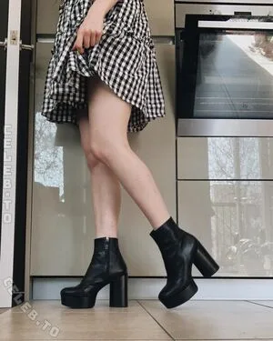 Dodie Clark OnlyFans Leaked Free Thumbnail Picture - #wx2Em2U7DU