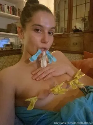 Doesnteatmeat OnlyFans Leaked Free Thumbnail Picture - #OztFZedPlA