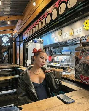 Doga Lamper OnlyFans Leaked Free Thumbnail Picture - #PHYh3Jelux