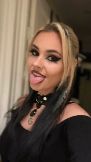 Dogtorizzy OnlyFans Leaked Free Thumbnail Picture - #mYpS9nIFE5