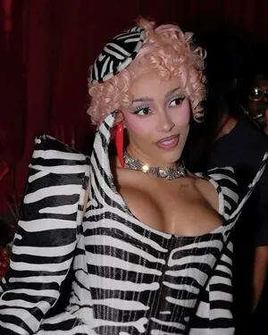 Doja Cat OnlyFans Leaked Free Thumbnail Picture - #ABc6J2dlHK