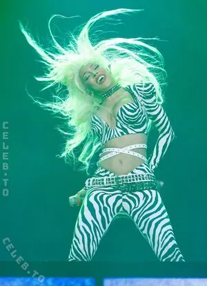 Doja Cat OnlyFans Leaked Free Thumbnail Picture - #CopDWcACPO