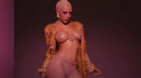 Doja Cat OnlyFans Leaked Free Thumbnail Picture - #Q7UgO0zG7Y