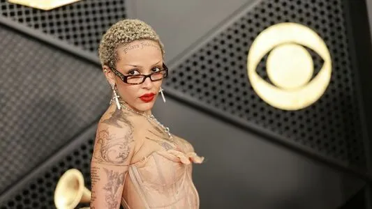 Doja Cat OnlyFans Leaked Free Thumbnail Picture - #VEKNXc7jBb
