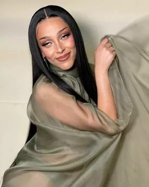 Doja Cat OnlyFans Leaked Free Thumbnail Picture - #keOMC4AUVA