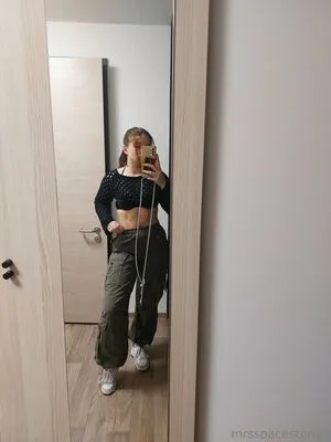Doktorstoned OnlyFans Leaked Free Thumbnail Picture - #8GNu2bc1IC