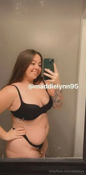 Dolldayx OnlyFans Leaked Free Thumbnail Picture - #B9dA27ZgCf