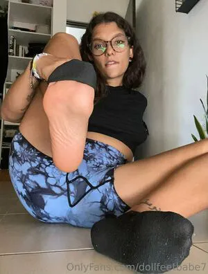 Dollfeetbabe7 OnlyFans Leaked Free Thumbnail Picture - #2iINfA4o0H