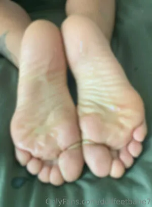 Dollfeetbabe7 OnlyFans Leaked Free Thumbnail Picture - #EsKkdRfaER